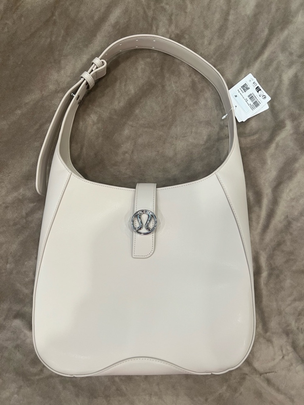 NWT Lululemon Leather Alternative Shoulder Bag - Cashew